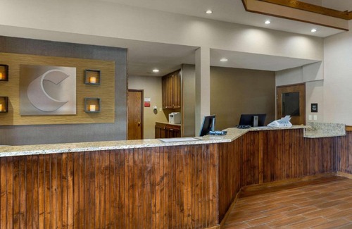 Marshall Hotel | Comfort Inn Marshall Station