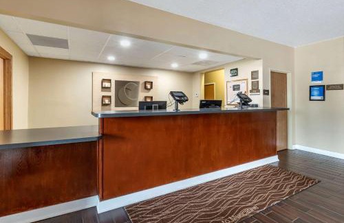 Muscatine Hotel | Convenient Stay at Comfort Inn Muscatine near Hwy 61