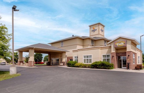 Plover Hotel | Family-Friendly Comfort Inn Plover-Stevens Point Awaits