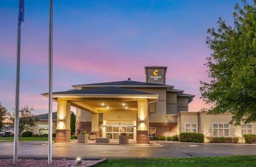Plover Hotel | Family-Friendly Comfort Inn Plover-Stevens Point Awaits