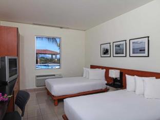 La Union Hotel | Discover Comfort Inn Real La Union: Family-Friendly Retreat
