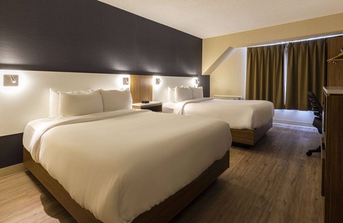 Rouyn-Noranda Hotel | Comfort Inn Rouyn Noranda: Family-Friendly Comfort & Dining