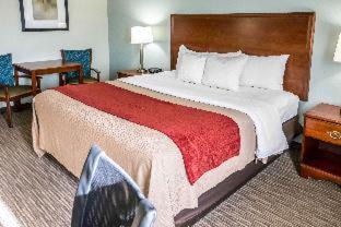Schererville Hotel | Inviting Comfort Inn Schererville - Family-Friendly Stay