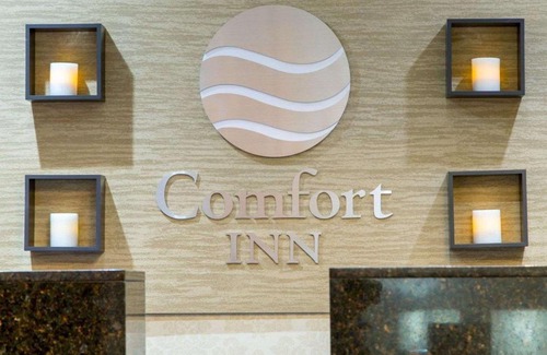 Shreveport Hotel | Cozy Comfort Inn Shreveport I-49 with Pool & Family Fun