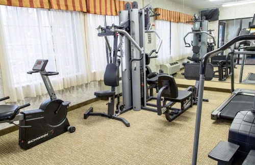 Shreveport Hotel | Cozy Comfort Inn Shreveport I-49 with Pool & Family Fun