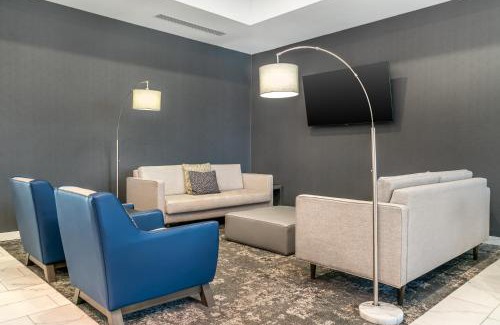 Adrian Hotel | Top-Rated Comfort Inn & Suites with Pool and Breakfast