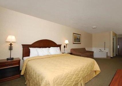 Beaver Hotel | Comfort Inn & Suites Beaver: Pet-Friendly with Ocean Views
