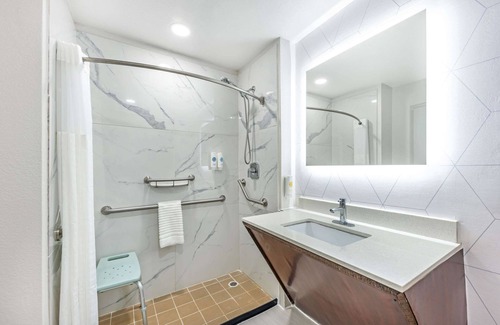 Belton Hotel | Comfortable Stay at Expo Inn and Suites Belton Temple