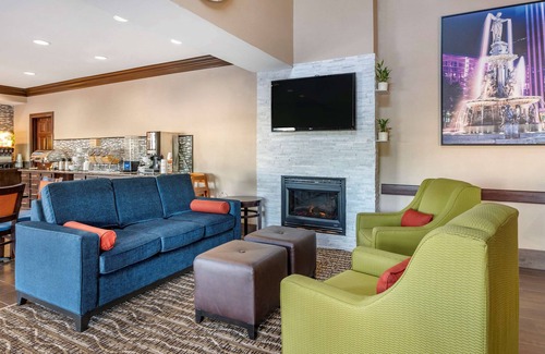 Clifton Hotel | Convenient Comfort Inn & Suites: Family-Friendly Amenities