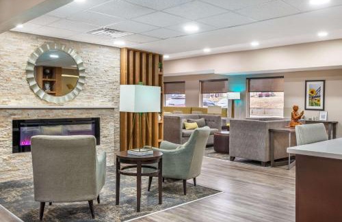 Conway Hotel | Discover Comfort Inn & Suites Conway: Pet-Friendly Getaway