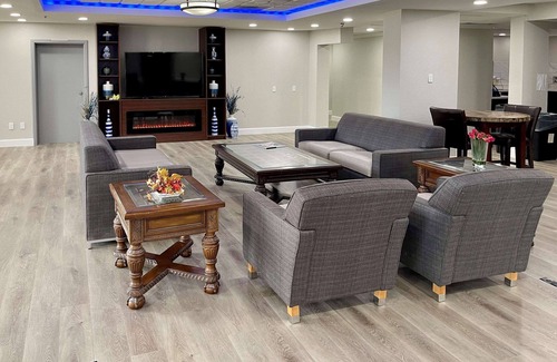 Energy Corridor Hotel | Relaxing Comfort Inn & Suites Houston Near Energy Corridor