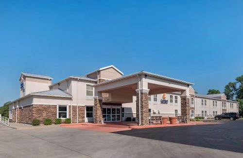 Junction City Hotel | Convenient Comfort Inn & Suites Junction City Near Fort Riley