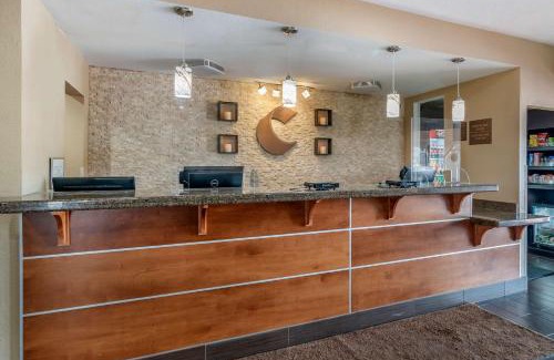 Junction City Hotel | Convenient Comfort Inn & Suites Junction City Near Fort Riley