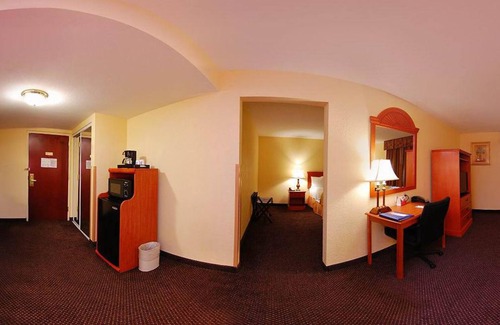Jupiter Hotel | Relaxing Stay at Comfort Inn & Suites Jupiter I-95