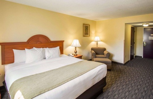 Jupiter Hotel | Relaxing Stay at Comfort Inn & Suites Jupiter I-95