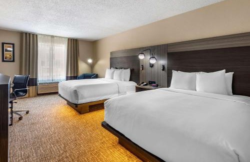 Dallas Hotel | Relaxing Stay at Comfort Inn & Suites North Dallas-Addison