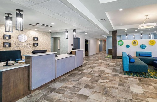 Central Oklahoma City Hotel | Convenient Comfort Inn & Suites in Oklahoma City Near Bricktown
