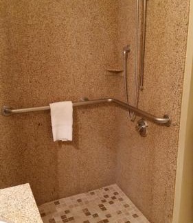Tempe Hotel | Pet-Friendly Comfort Inn & Suites Near Phoenix Sky Harbor