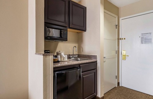Boerne Hotel | Discover Comfort Inn & Suites in Texas Hill Country