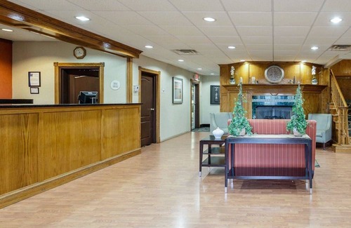 Grenada Hotel | Relax at Comfort Inn & Suites Grenada: Pet Friendly Oasis