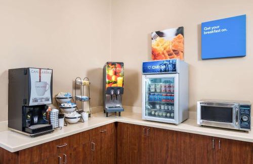 Tonopah Hotel | Pet-Friendly Comfort Inn Tonopah with Breakfast Included