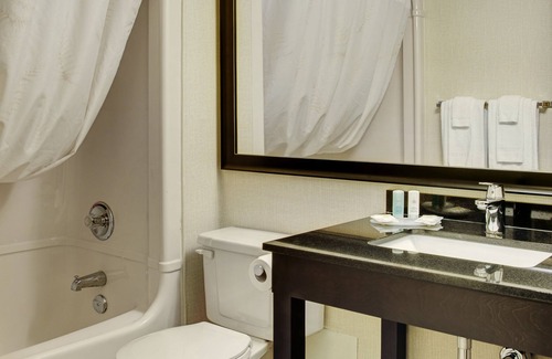 Val-d'Or Hotel | Comfort Inn Val d'Or: Family-Friendly Stay with Breakfast
