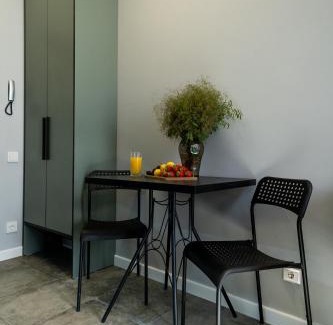 Almaty Apartment | Guest Rated: Comfort Life 212 - Your Budget-Friendly Escape