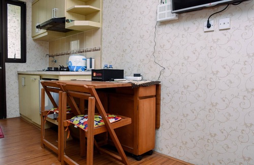 Kebagusan Apartment | Strategic Studio with Pool Access at Kebagusan City Apartment
