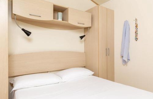 Marina di Grosseto Ski Chalet | Budget-Friendly Comfort Lodge Principina with Spa & Pets Welcome
