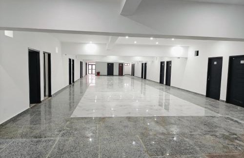 Mohangarh House | Comfort Stay Near IIM College