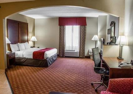 Hagerstown Hotel | Comfort Suites: Family-Friendly Stays with Pet Access