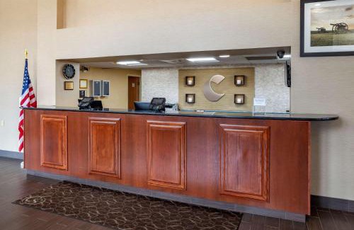 Hagerstown Hotel | Comfort Suites: Family-Friendly Stays with Pet Access