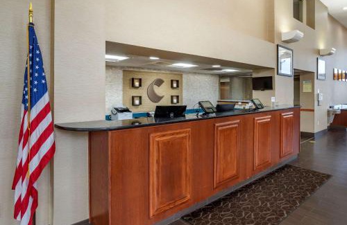 Hagerstown Hotel | Comfort Suites: Family-Friendly Stays with Pet Access