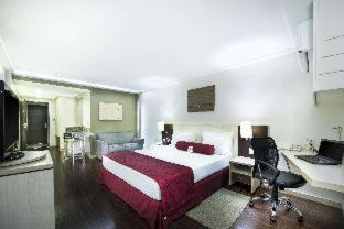 Cavaleiros Hotel | Pet-Friendly Comfort Suites Macaé with Oceanfront Views