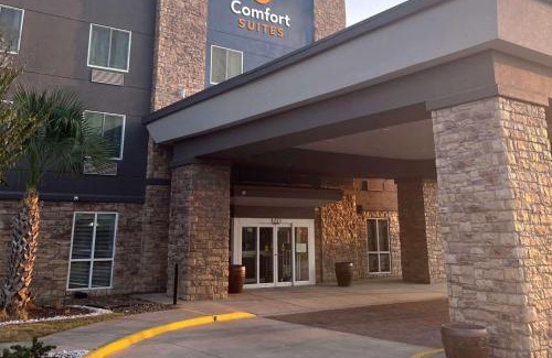 El Lago Hotel | Pet-Friendly Comfort Suites Seabrook with Ocean View Pool
