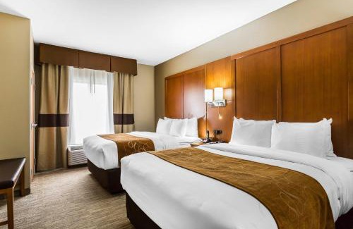 Lubbock Hotel | Relax at Comfort Suites - University with Pool & Ocean Views