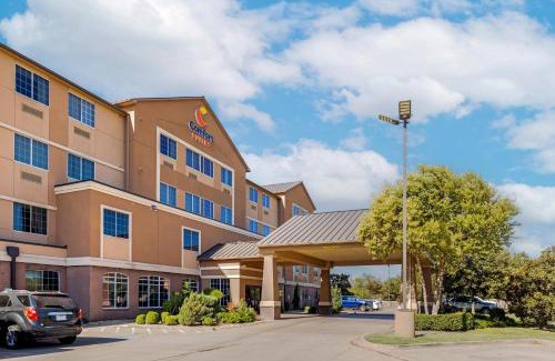 Waco Hotel | Discover Comfort Suites Waco North Near University Area