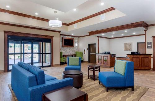 Claiborne Hotel | Pet-Friendly Comfort Suites West Monroe near Expo Center
