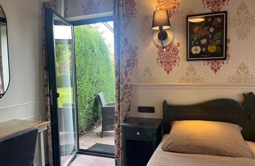 Echternacherbruck Bed & Breakfast | Comfortable Ocean View Room with Breakfast at Zum Golfstübchen