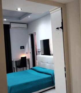 Arezzo Apartment | Top-Rated Comfort Zone with Kitchen Amenities Awaits You