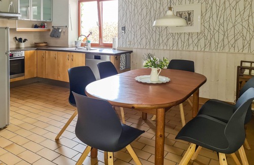 Elmenhorst/Lichtenhagen House | Cozy Holiday Home by the Windmill, Near Warnemunde