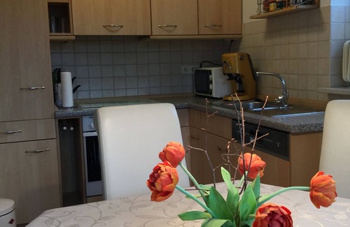 Tarnewitz Apartment | Cozy Apartment for Four with Ocean View & Wi-Fi Access