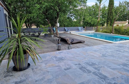Saint Alban Auriolles House | Guest Rated 10/10 Villa with Private Pool & Free WiFi