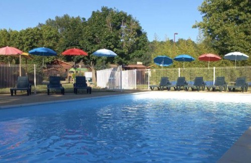 Lempdes-sur-Allagnon House | Comfortable mobile home with terrace for 6 people