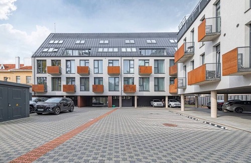 Kaunas Apartment | Comfortable 1 BD by Hostlovers