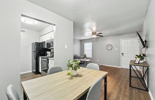 Southridge Apartment | Comfortable 1BR Midterm Housing I Free Parking
