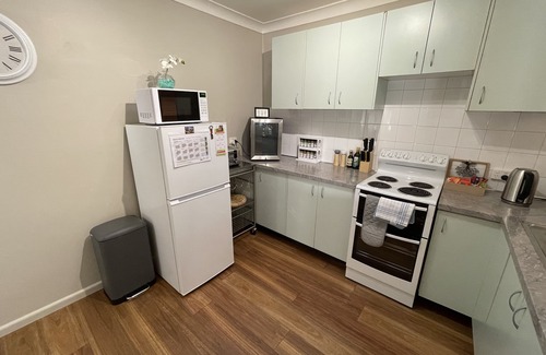 Central Mudgee House | Relaxing 2-Bedroom Retreat in Mudgee - Rest Easy