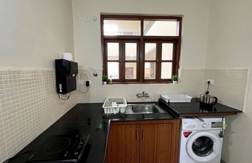 Majorda Apartment | Inviting 2 BHK with Pool Near Betalbatim Beach