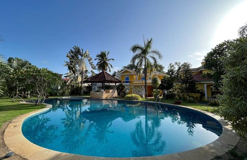 Majorda Apartment | Inviting 2 BHK with Pool Near Betalbatim Beach