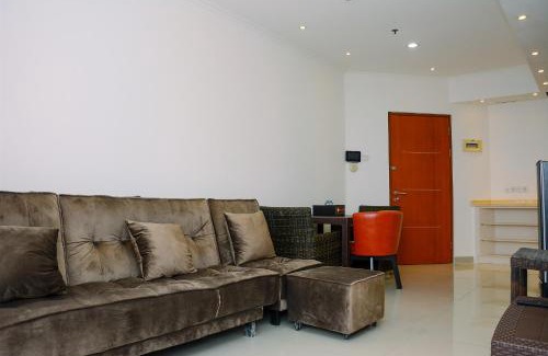 Chinatown Apartment | Budget-Friendly 2BR Green Central City Apartment with Pool